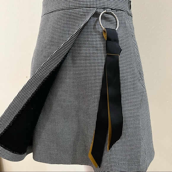 Vero Moda Gingham Wrap Skirt - Picture 2 of 5